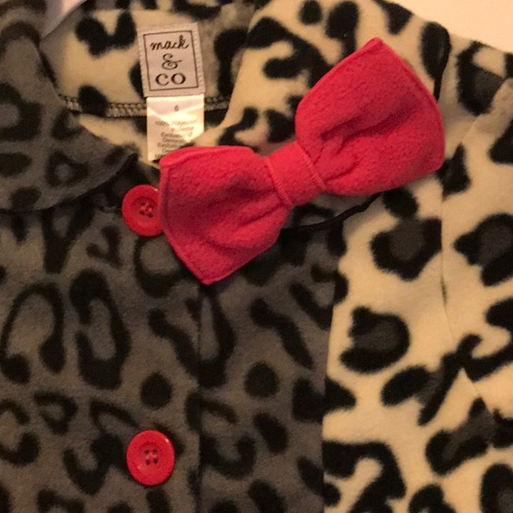 Snow leopard jacket NWOT Bow Ruffles Peplum - Picture 2 of 8